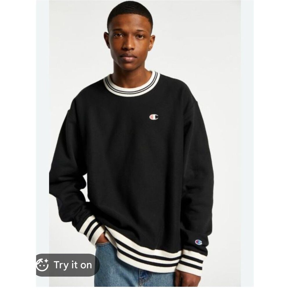 Champion Women's Black and Navy Sweatshirt